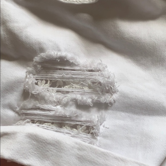 American eagle white shorts - Picture 3 of 7